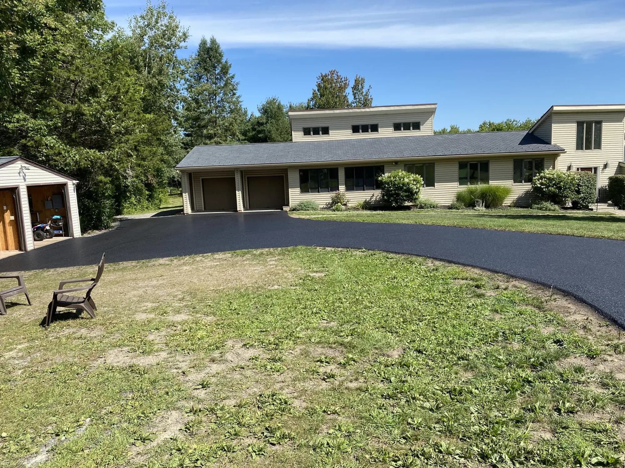 Muddy Driveways and Paving completing a driveway project in Hudson Valley